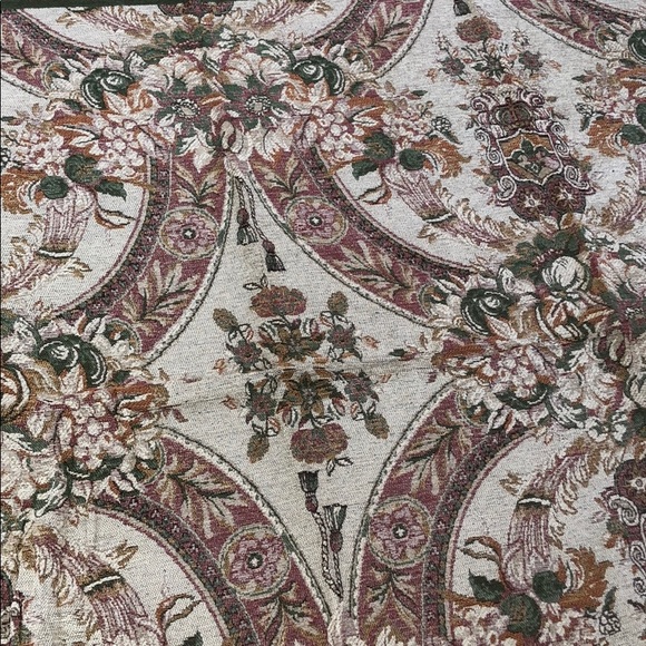 Throw - Picture 6 of 6